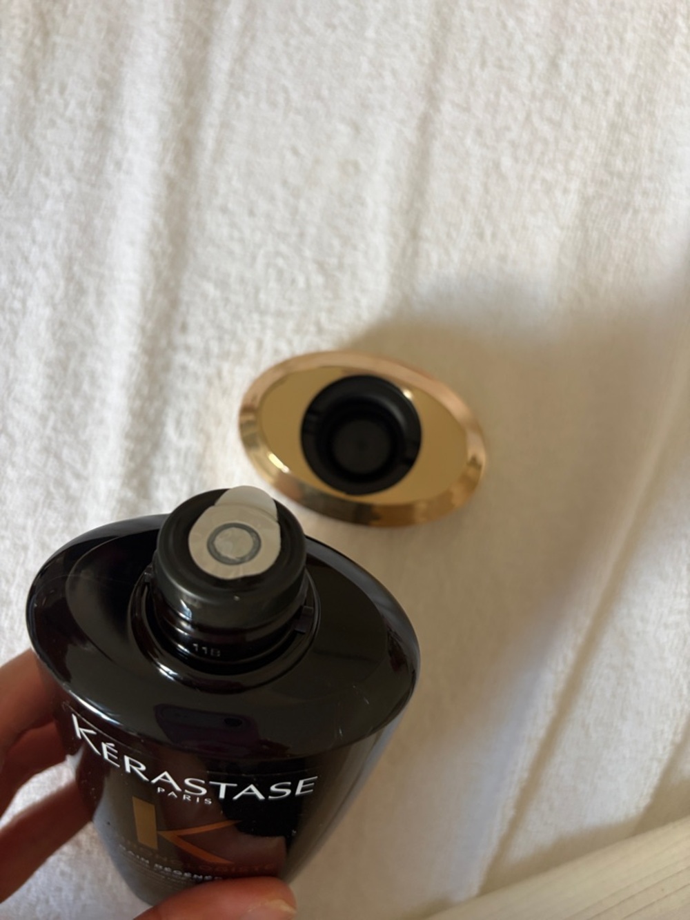 Kérastase Chronologiste Revitalizing Hair Care Set - shampoo - Picture 3 of 3